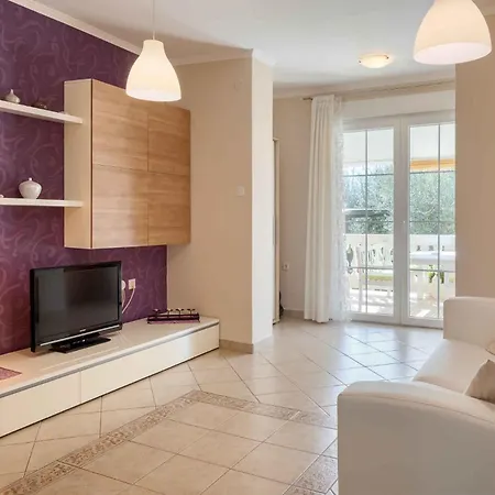 Apartman In - Istrien 53417 Porec
